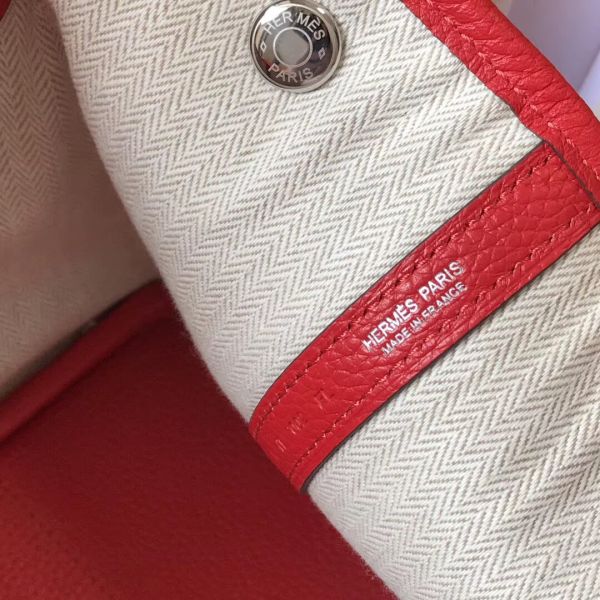 Hermes Garden Party 30 Bag In Red Taurillon Leather - Image 5