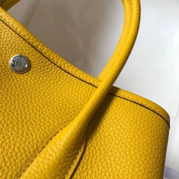 Hermes Garden Party 30 Bag In Yellow Taurillon Leather - Image 5