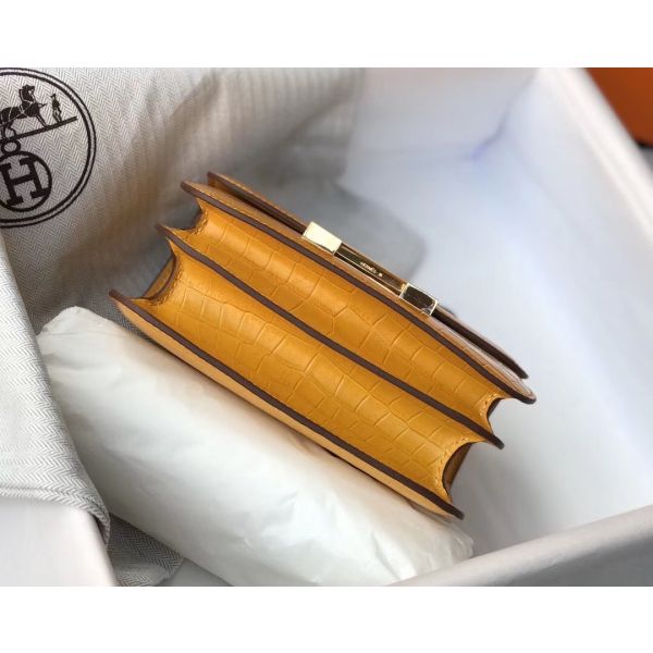 Hermes Constance 18 Handmade Bag In Yellow Embossed Crocodile - Image 4