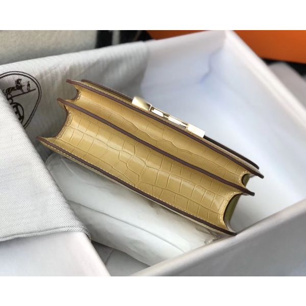 Hermes Constance 24cm Bag In Jaune Poussin Embossed Crocodile - Image 4