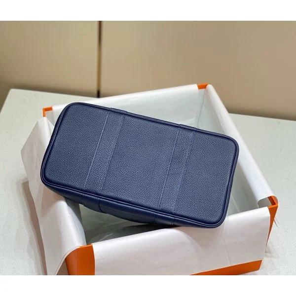 Hermes Garden Party 36 Bag In Blue Saphir Clemence Leather - Image 5