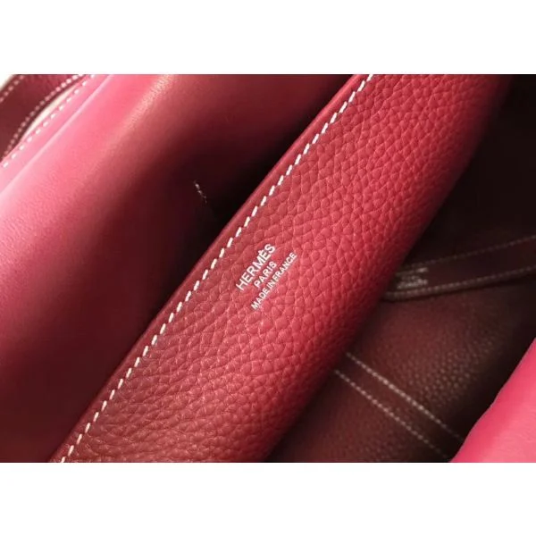 Hermes Halzan 31cm Bag In Bordeaux Clemence Leather - Image 3
