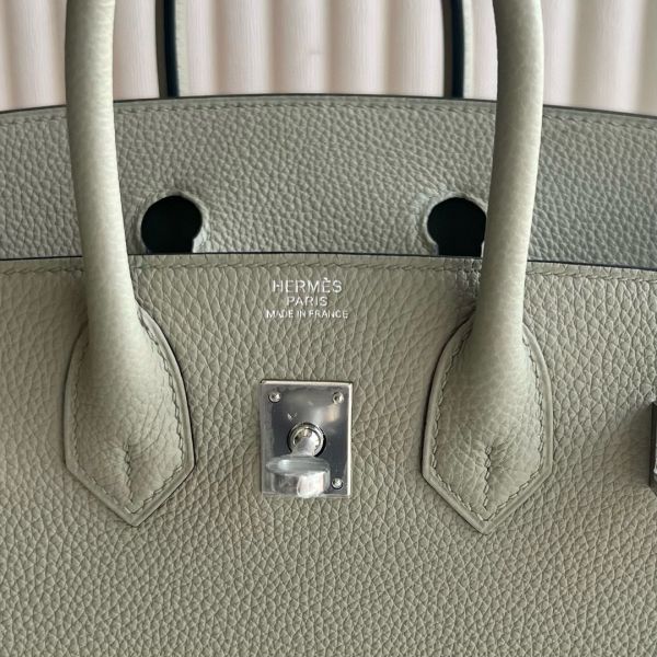 Hermes Birkin 25 Retourne Handmade Bag in Sauge Clemence Leather - Image 3