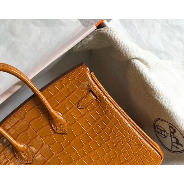 Hermes Birkin 25cm Bag In Gold Embossed Crocodile Leather - Image 4