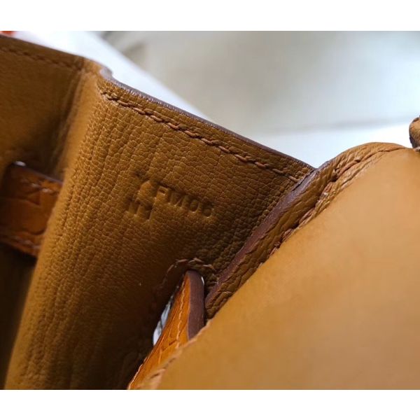 Hermes Birkin 25cm Bag In Gold Embossed Crocodile Leather - Image 8