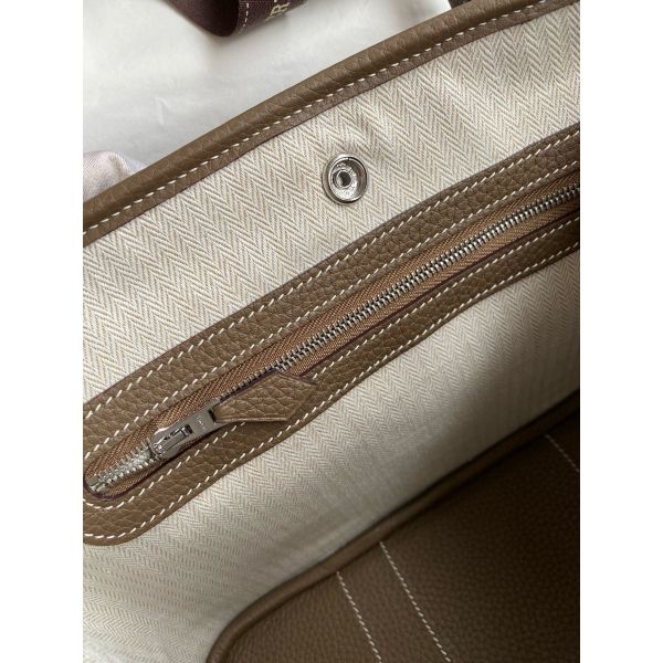 Hermes Garden Party 30 Handmade Bag in Taupe Clemence Leather - Image 8