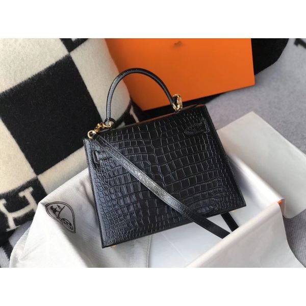 Hermes Kelly 25cm Handmade Bag In Black Embossed Crocodile Leather - Image 4