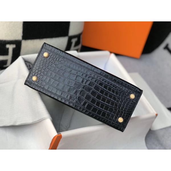 Hermes Kelly 25cm Handmade Bag In Black Embossed Crocodile Leather - Image 5