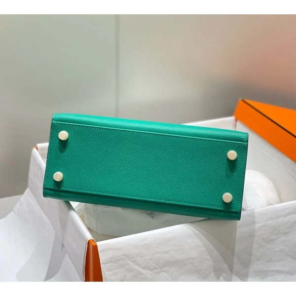 Hermes Kelly 28cm Bag In Vert Jade Epsom Leather PHW - Image 4