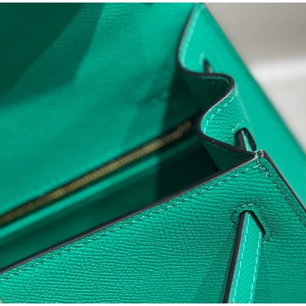 Hermes Kelly 28cm Bag In Vert Jade Epsom Leather PHW - Image 8