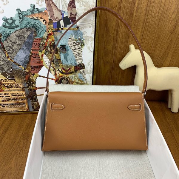 Hermes Kelly Elan Handmade Bag In Gold Epsom Leather - Image 2