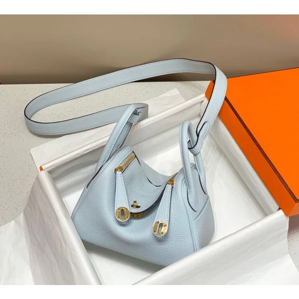 Hermes Lindy Mini Bag In Blue Brume Clemence Leather GHW - Image 4