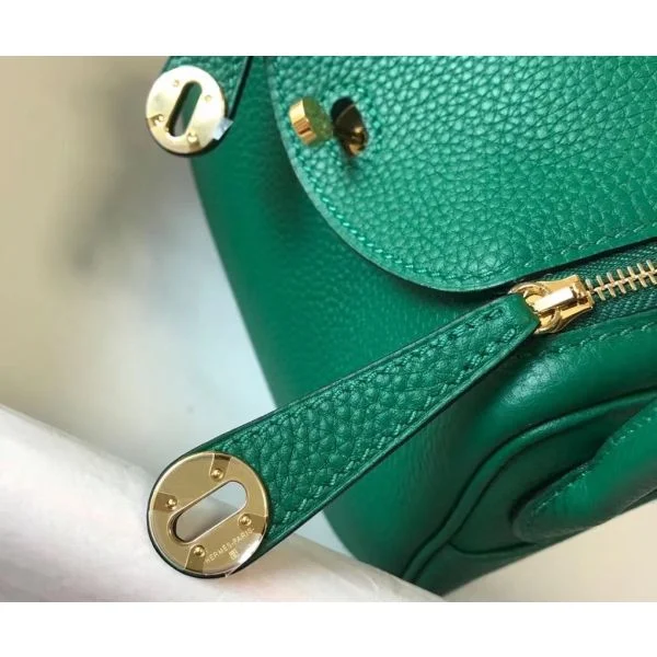 Hermes Lindy Mini Bag In Green Clemence Leather GHW - Image 5