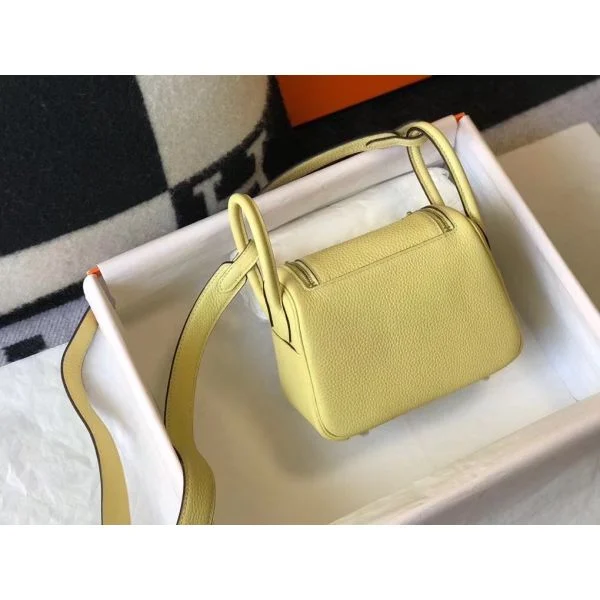 Hermes Lindy Mini Bag In Jaune Poussin Clemence Leather GHW - Image 2