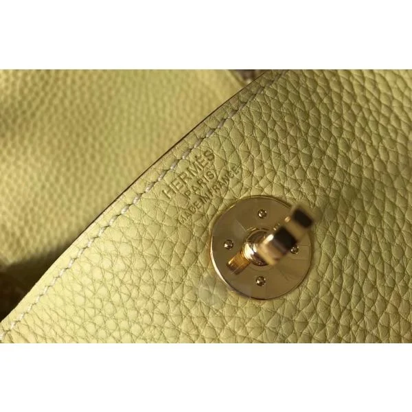 Hermes Lindy Mini Bag In Jaune Poussin Clemence Leather GHW - Image 5