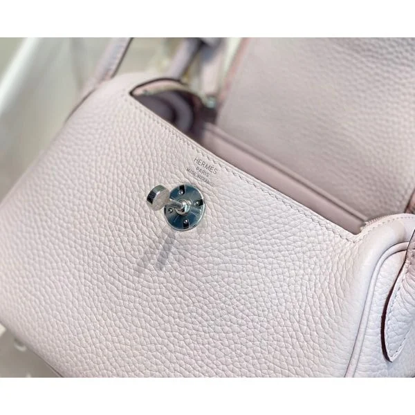 Hermes Lindy Mini Bag In Mauve Pale Clemence Leather PHW - Image 7