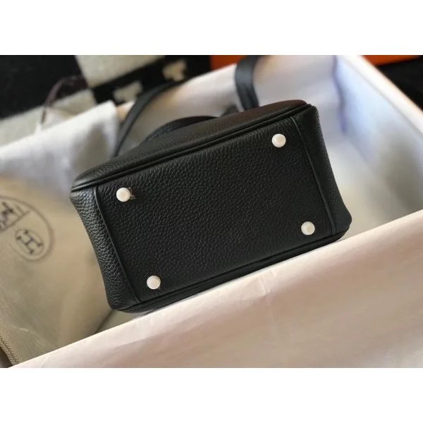 Hermes Lindy Mini Bag In Black Clemence Leather GHW - Image 2
