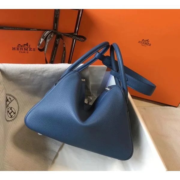 Hermes Lindy 26cm Bag In Blue Agate Clemence Leather PHW - Image 2