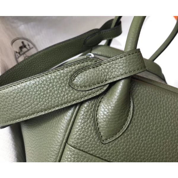 Hermes Lindy 26cm Bag In Canopee Clemence Leather PHW - Image 4