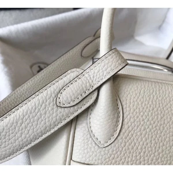 Hermes Lindy 26cm Bag In Beton Clemence Leather PHW - Image 5