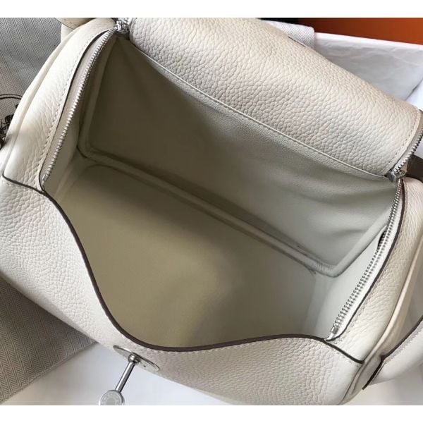 Hermes Lindy 26cm Bag In Beton Clemence Leather PHW - Image 7