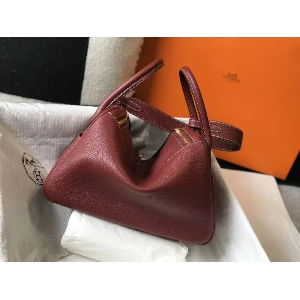Hermes Lindy 30cm Bag In Bordeaux Clemence Leather GHW - Image 2