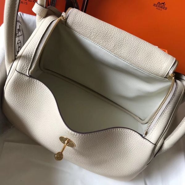 Hermes Lindy 30cm Bag In Beton Clemence Leather GHW - Image 7