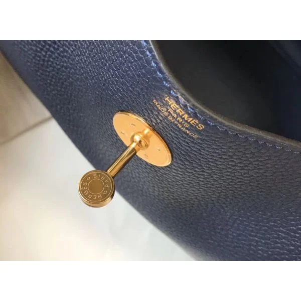 Hermes Lindy 30cm Bag In Navy Blue Clemence Leather GHW - Image 6