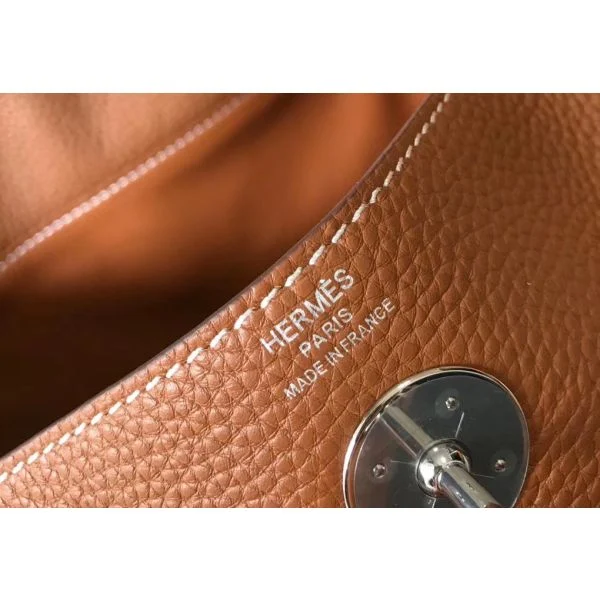 Hermes Lindy 30cm Bag In Gold Clemence Leather PHW - Image 7