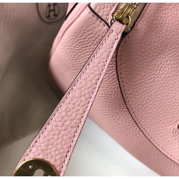 Hermes Lindy 30cm Bag In Pink Clemence Leather GHW - Image 5