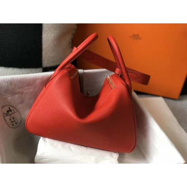 Hermes Lindy 30cm Bag In Red Clemence Leather GHW - Image 2