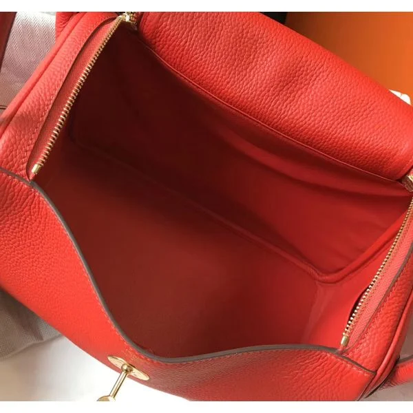 Hermes Lindy 30cm Bag In Red Clemence Leather GHW - Image 8