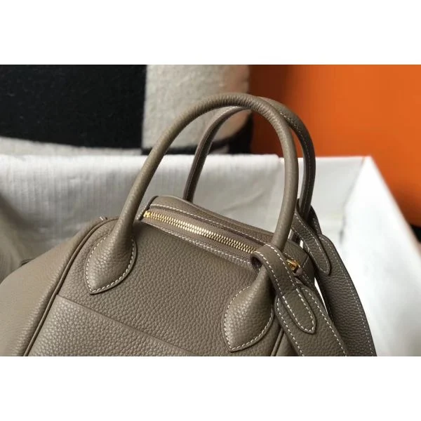 Hermes Lindy 30cm Bag In Taupe Clemence Leather GHW - Image 4