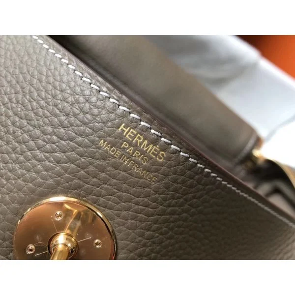 Hermes Lindy 30cm Bag In Taupe Clemence Leather GHW - Image 6