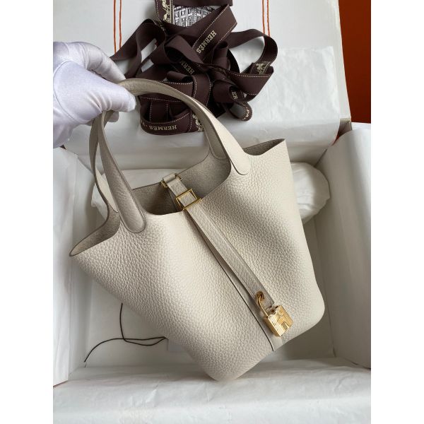 Hermes Picotin Lock 18 Handmade Bag in Craie Clemence Leather - Image 2