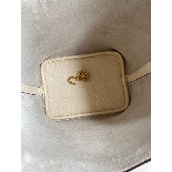 Hermes Picotin Lock 18 Handmade Bag in Nata Clemence Leather - Image 6