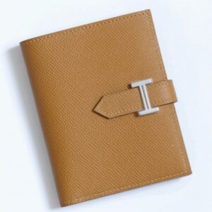Hermes Bearn Compact Verso Handmade Wallet in Sesame Epsom Calfskin