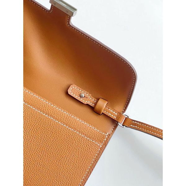 Hermes Constance To Go Wallet in Gold Epsom Calfskin - Image 4